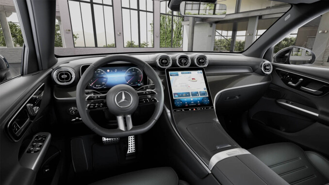 Mercedes-Benz GLC 300 4Matic AMG Line 5dr 9G-Tronic Petrol Estate - Image 4